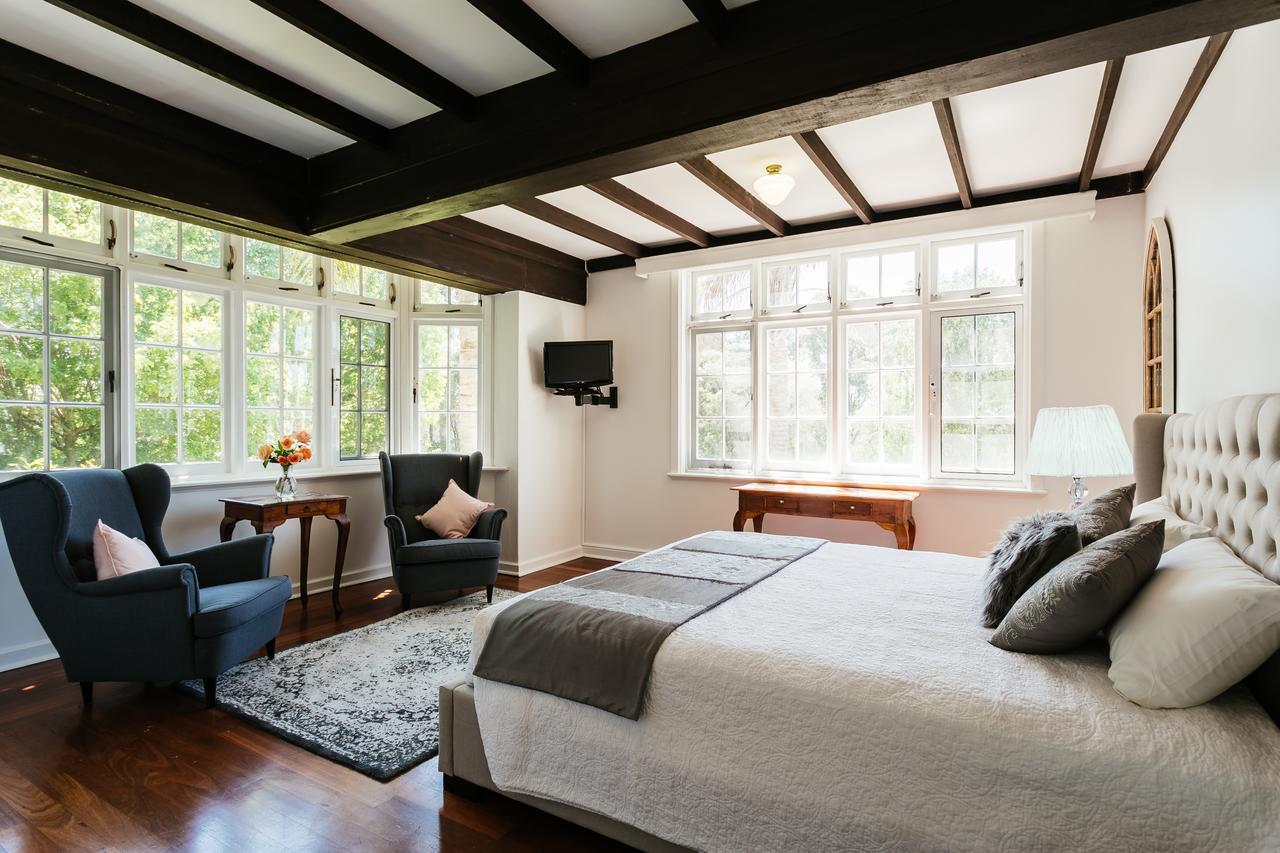 アルバニー Elliot House Bed & Breakfast エクステリア 写真