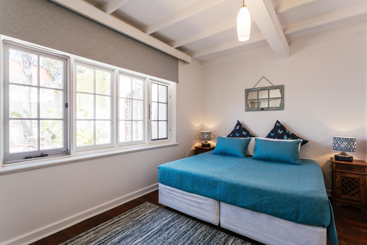 アルバニー Elliot House Bed & Breakfast エクステリア 写真